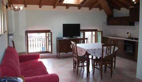 One-Bedroom Apartment (2 Adults)