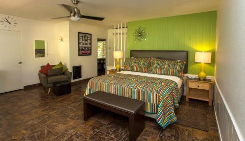 King Room with Pool View