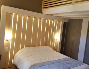 Family Room with Garden View