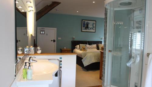 Lavender Suite