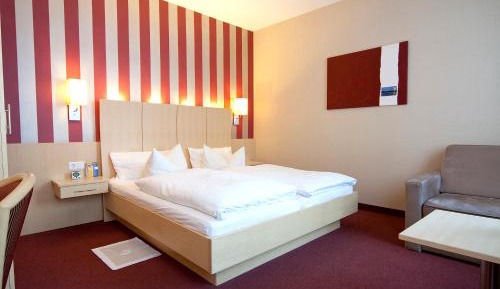 Business Double Room with Courtyard View