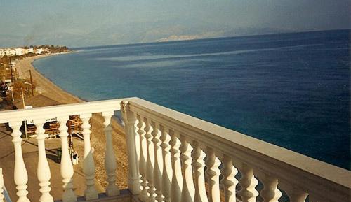 Double or Twin Apartment with Sea View (2 adults)