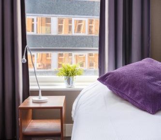 Twin Room with Private Bathroom