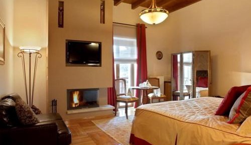 Junior Suite with Balcony