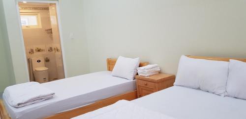 Double or Twin Room with Shower