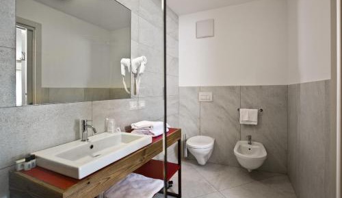 Junior Suite (2 Adults)