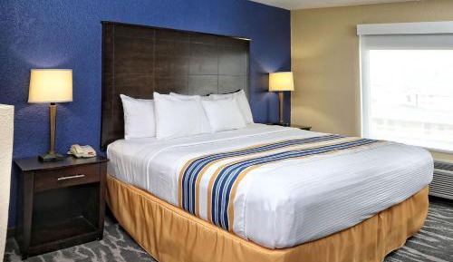 Standard King Room