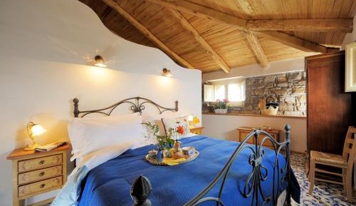 Studio Apartment with Sea View