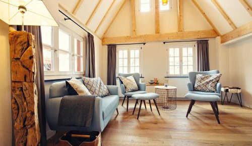 Apartment - Split Level