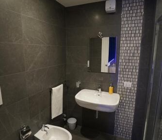 Standard Double Suite