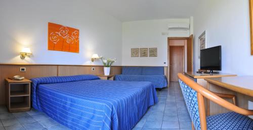 Superior Double or Twin Room with Garden View