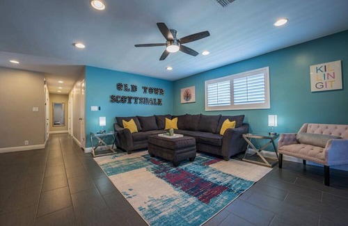 Papago Parkway House | Resort Style 3B/2B W/Heated Pool in OT Scottsdale