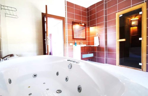 Kadriye Villa | Impressive Villa with Private Pool in Antalya