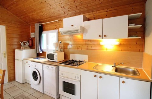 Arnac Cottage | Gite Arnac, 2 bedrooms, 5 persons