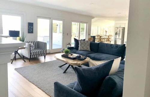 Naples House | Finger Lakes Wineries Golf Foliage Hiking Skiing