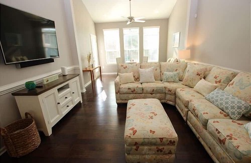 Lewes House | Coastal Club Resort Community! Luxury town house new for 2023 season.