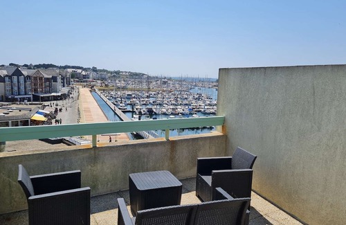Arzon Apartment | Appartement en Duplex Avec vue Port Crouesty Pour Cinq Personnes