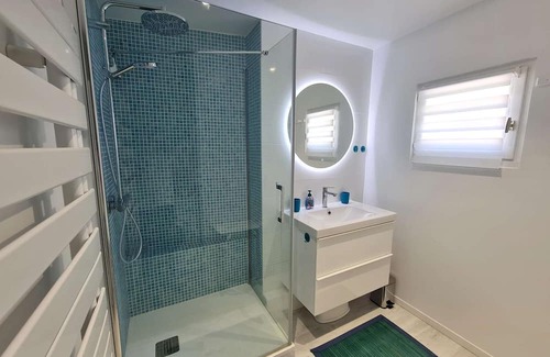 Arzon Apartment | Appartement en Duplex Avec vue Port Crouesty Pour Cinq Personnes