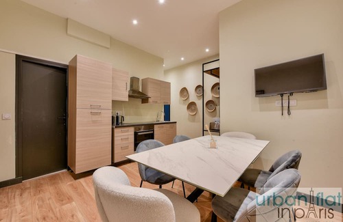 Quartier de la Roquette Apartment | Urban Flat 159 - Charming 3BDR Flat in Paris