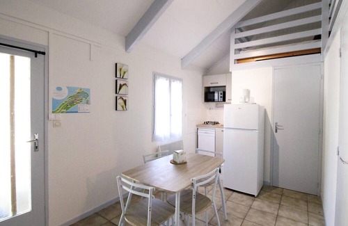 Arnac Cottage | Gite Arnac, 1 bedroom, 4 persons