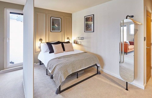 Scarborough Apartment | Host & Stay | Bowler's Retreat @ North Marine House