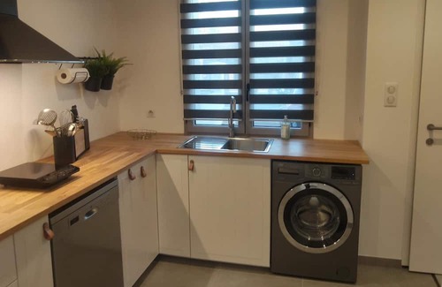 Port District Apartment | Seaside studio with swimming pool.