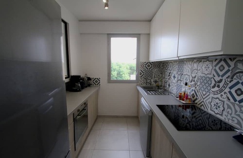 Saint-Tropez Apartment | Saint-Tropez apartment with sea view 5 minutes from the port