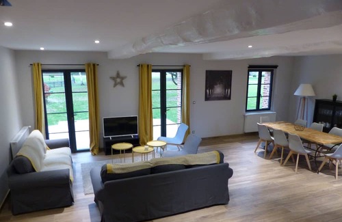 Cottevrard House | Former stables of the Château de Grosmesnil