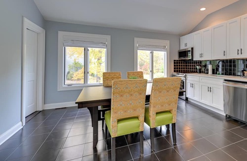 Norwalk Apartment | Gold Coast Getaway! Upscale Apt Near New Canaan