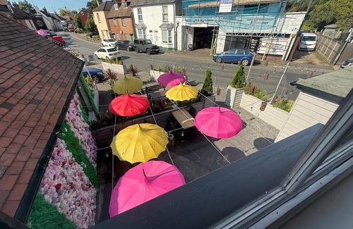 Broad Oak Apartment | Aspendos Hotel