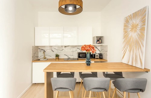 Chaussee-d'Antin Apartment | Merveil Family Suite - Opera Mauroy II