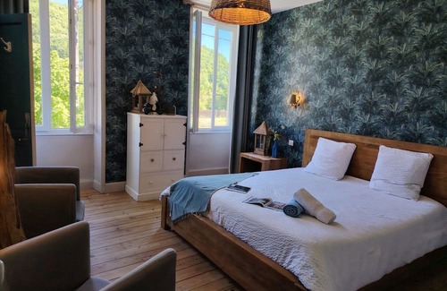 Saint-Denis-les-Martel Hotel | La maison O kiwis