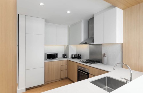 Downtown Dubai Apartment | Maison Privee - Chic Downtown Cityscape