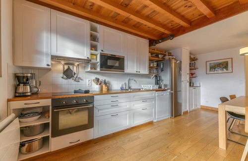 Villard-Reculas Apartment | Apartment 'Tout Confort Et Moderne Granges 33' with Mountain View, Balcony and Wi-Fi