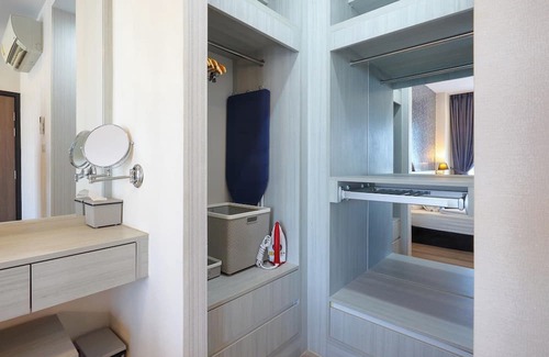Hai Ya Condo | Charming City and Mountain View Condo