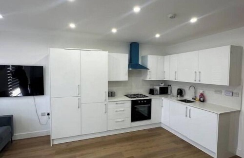 Newham Apartment | Deluxe 1 Bed Apartment in Londonnn