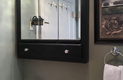 Fairpark House | Charming 2-bedroom house with in lovely Salt Lake, close to everything