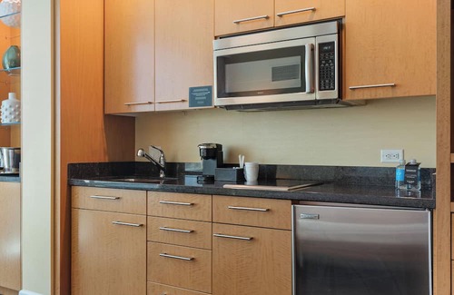 Las Vegas Condo | 𝐓𝐑𝐔𝐌𝐏 56th Floor ⁕ Luxury Suite ⁕ Strip Views
