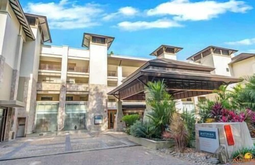 Cairns Apartment | The heart of Cairns City with panoramic views