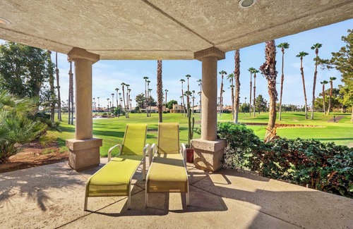 Cathedral City Apartment | 3rd Hole Hideaway–A Golf Dream at Desert Princess!