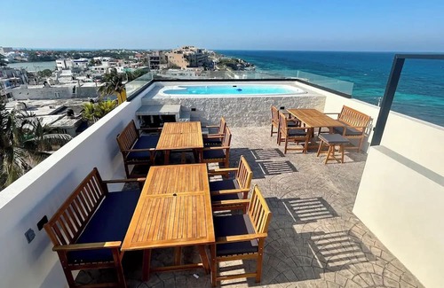 Isla Mujeres Apartment | Agnes apartment in Olaff Boho House, a few steps from the Caribbean Sea