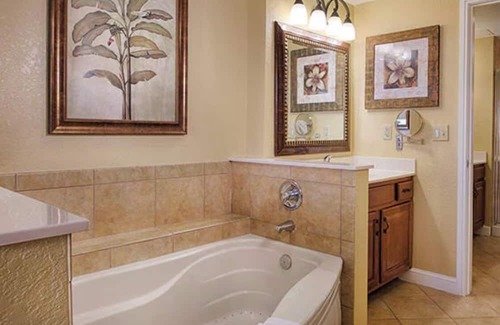 Bay Lake Resort | Charming 2-bedroom resort with WiFi, fitness room in brilliant Lake Buena Vista