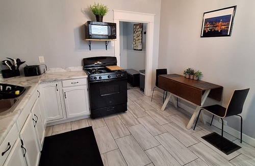 Ludlow Apartment | Cozy 1-bedroom apartment in charming Ludlow with WiFi, AC