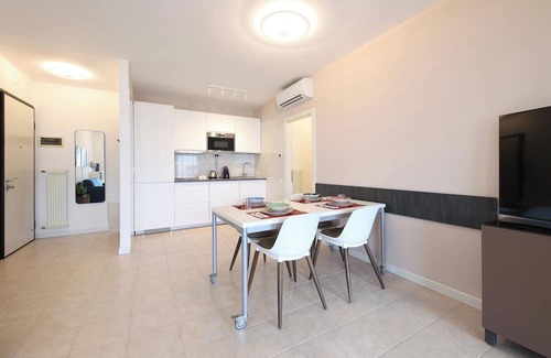 Martignano Apartment | Onda 7, ideal apartment for families and groups in a strategic position.