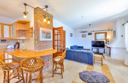 Kas Villa | Kaş Yarımada Villa Cindy Ortak Havuzlu