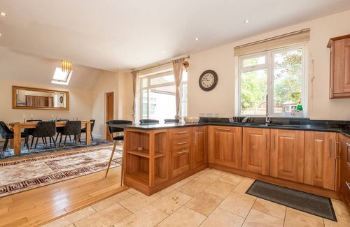 Coombe Vale House | Spacious serenity - large family home near city | Pass The Keys