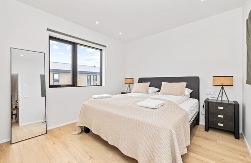 Arborg Apartment | Private Selfoss Lodge - 2024