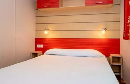 Montagnac-Montpezat House | Camping Les Gorges de Provence**** - Comfort XL mobile home 3 rooms 4 people