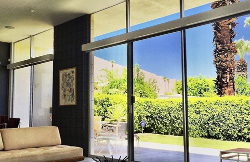 Indian Canyon Condo | Mid-Century Luxury in Historic Landmark Country Club Estates in S. Palm Springs