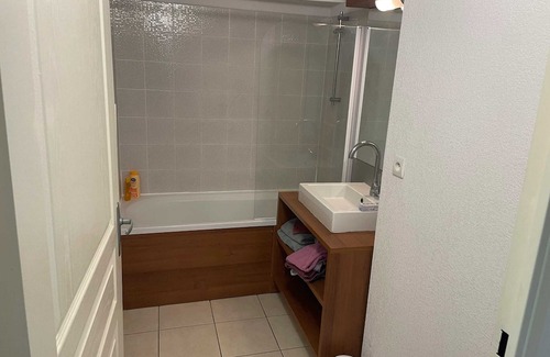 Azille Apartment | Homerez - Flat in Azille with pool